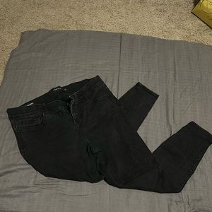 Torrid bombshell skinny jeans
